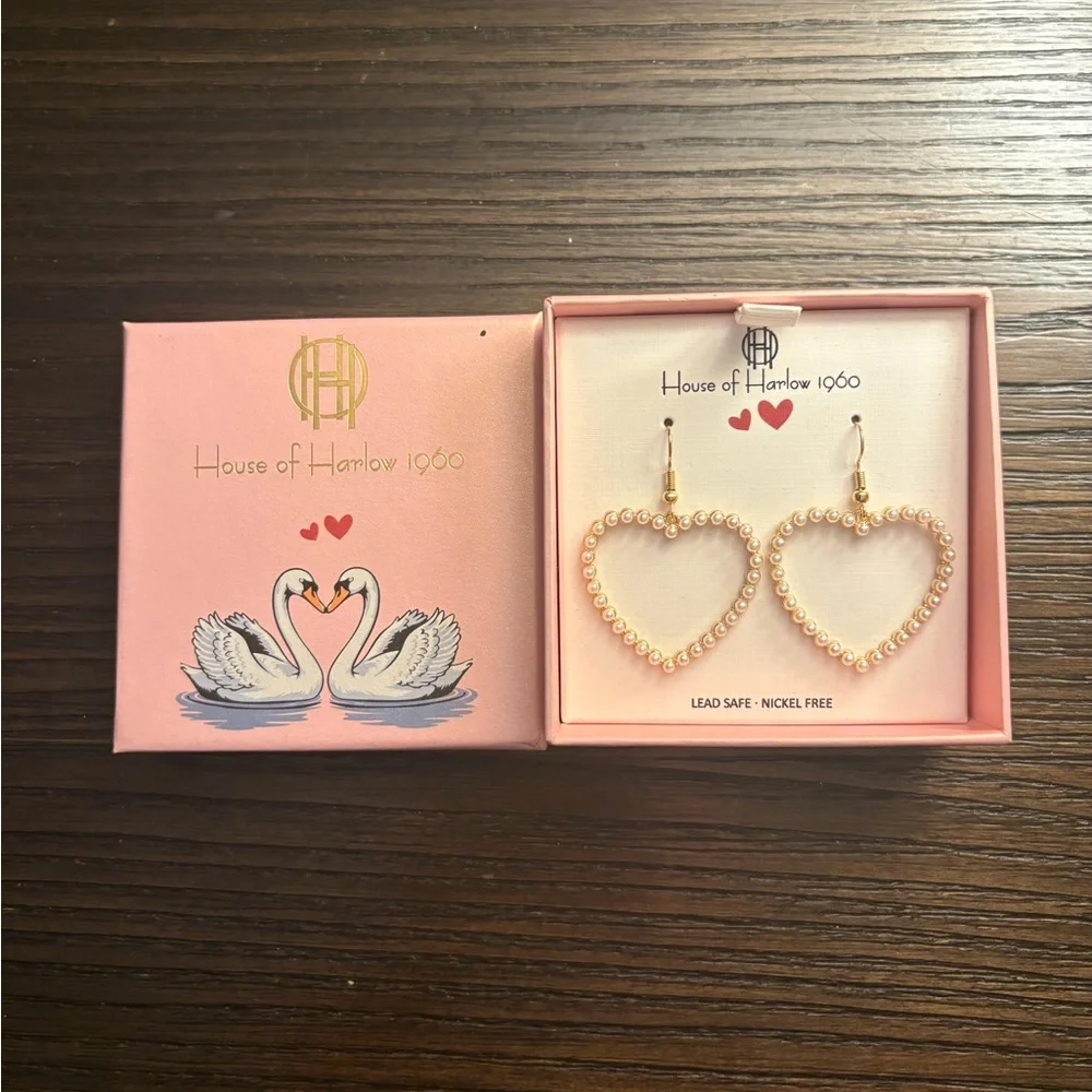 NEW House of Harlow 1960 Gold Pearl Heart Earrings